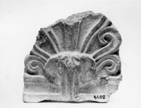 Antefissa con palmetta e protome d'elefante