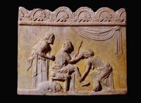 Lastra di coronamento con scena dell'Odissea (riconoscimento di Ulisse) 