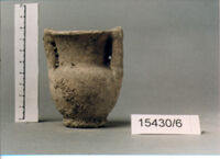 CRATERE A COLONNETTE