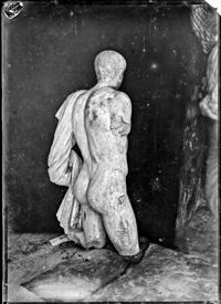 Statua ionica