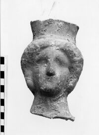 busto femminile votivo