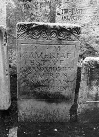 stele funeraria
