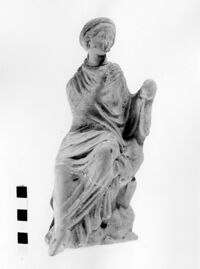 statuetta femminile