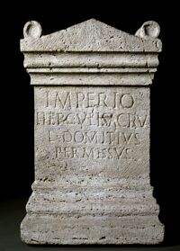 Are dedicate da L. Domitius Permissus