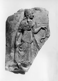 lastra di coronamento