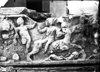 Sarcofago dionisiaco di forma ovale
