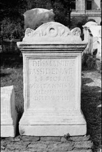 Altare funerario di Passidena