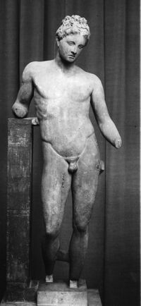 statua maschile