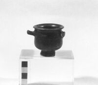 skyphos miniaturistico