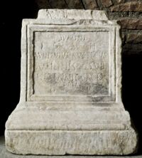 Ara dedicata a Giove Eliopolitano