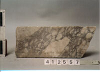 LASTRA DI RIVESTIMENTO