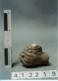 MANO DI STATUETTA