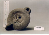 lucerna a becco arrotondato