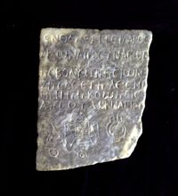 Lastra sepolcrale di Hilarus