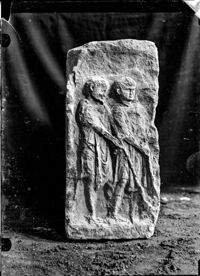 Monumento funebre
