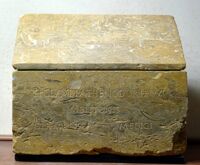 Urna cineraria di un medico