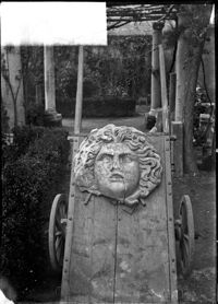 Maschera colossale di Gorgone