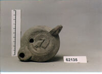 lucerna a becco arrotondato