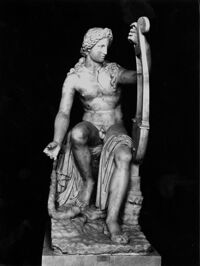 Statua di Apollo citaredo