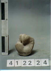 MANO DI STATUETTA