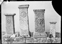 Gruppo di quattro basi