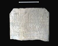 Lastra sepolcrale di C. Velius Faventinus