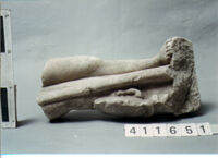 GAMBA DI STATUETTA MASCHILE