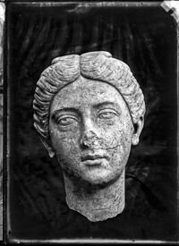 Ritratto di Crispina