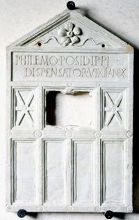 Lastra sepolcrale di Philemo