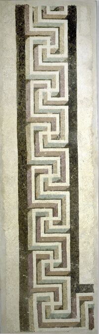 Frammenti di cornice a mosaico