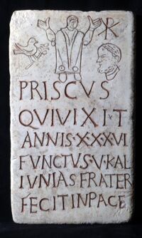 Lastra sepolcrale di Priscus