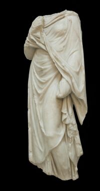 Statua panneggiata tipo Grande Ercolanese