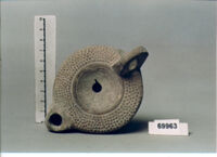 LUCERNA A BECCO CUORIFORME